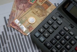 46% dos brasileiros já realizaram compras por impulso para se sentirem melhor emocionalmente