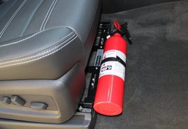 Carros podem voltar a ter obrigatoriedade do extintor de incêndio