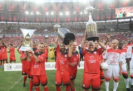 Jogo da Estrelas de Zico celebra títulos da Taça Libertadores do Flamengo