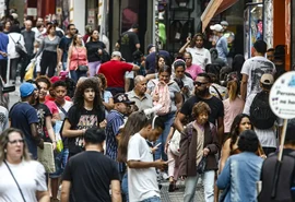 Brasil fecha 2024 com saldo positivo perto de 1,7 milhão de empregos