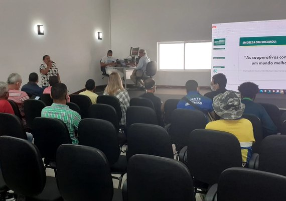 Unicafes participa de Seminário sobre o Cooperativismo de Alagoas