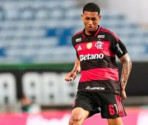 Flamengo recusa oferta de 10 milhões de euros por João Victor