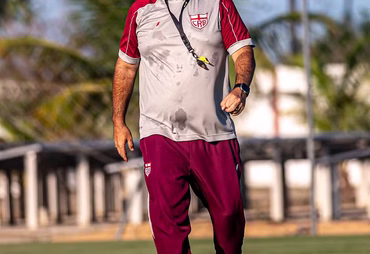 CRB se prepara para enfrentar o Figueirense nesta quarta-feira (17)