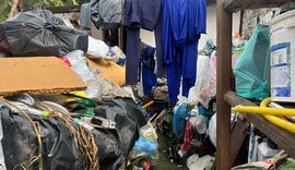 Seis toneladas de entulhos são recolhidas de duas residências no São Jorge