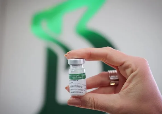 Suspensão da vacina do Butantan reforça atuação da farmacovigilância no país