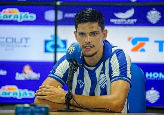 Lucão sofre lesão e desfalca CSA na pré-temporada