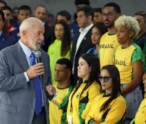 Lula assina decreto reajustando Bolsa Atleta em 10,86%