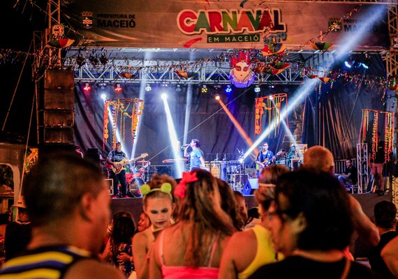 Maceió se despede do carnaval com atrações nos bairros