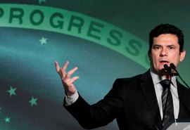 Lula acusa Moro de perda de imparcialidade e pede liberdade ao STF