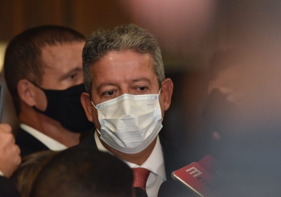Arthur Lira cobra que Petrobras recue no aumento dos combustíveis