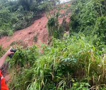 Defesa Civil emite alerta para risco de deslizamento de barreira em Maceió