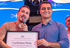 Carlinhos Maia ganha título de 'Embaixador para o Turismo de Maceió'