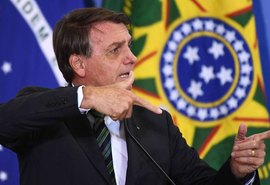 Bolsonaro afirma que decreto para impedir lockdown já está pronto