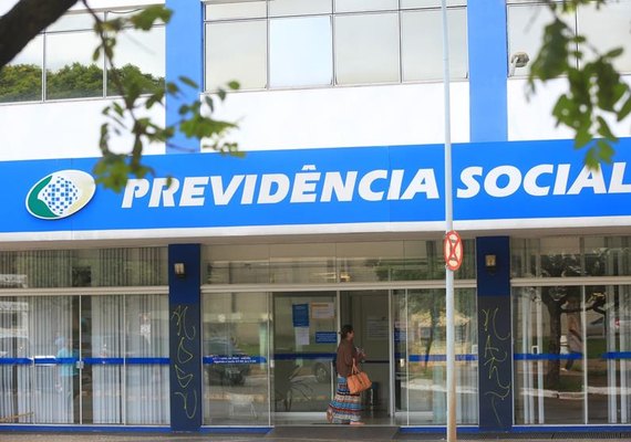Consulta ao INSS passa a ser feita com hora marcada ou pela internet
