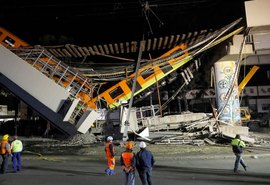 Queda de viaduto por onde passava metrô deixa mortos e feridos no México