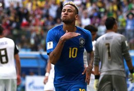 Recado para alguém? Neymar comemora gol com gesto ‘ceifador’