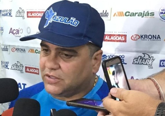 Marcelo Cabo tenta explicar o péssimo desempenho do CSA na estreia do Brasileirão