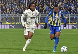 Corinthians recebe Rosario Central pelas oitavas de final da Libertadores