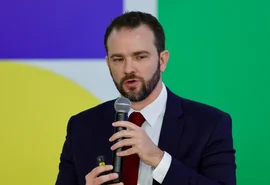 Desenrola 2.0 já renegocia quase R$ 1 bilhão em dívidas, afirma ministro da