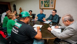 Governo discute fim da greve com Sinteal e cria grupo para tratar reivindicações