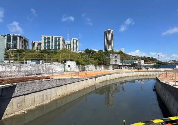 Cinco operários de Maceió são atingidos por correnteza no Salgadinho