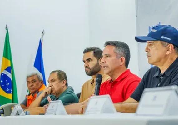 Piscou e estava pronta: Paulo Dantas reconstrói estrada em 48 horas