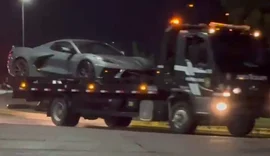 Influencers do Jogo do Tigrinho fogem do país e abandonam carros de luxo no aeroporto de Maceió