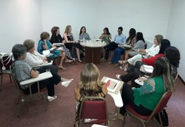 Gestores de secretarias discutem criação de rede colaborativa
