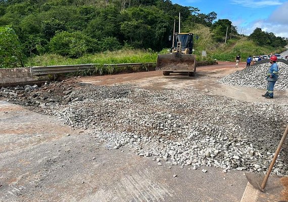 PRF libera trecho interditado na BR-101, em Teotônio Vilela