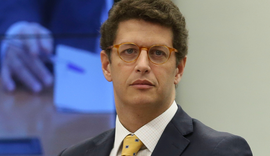 Ministro Ricardo Salles foi diagnosticado com Covid-19