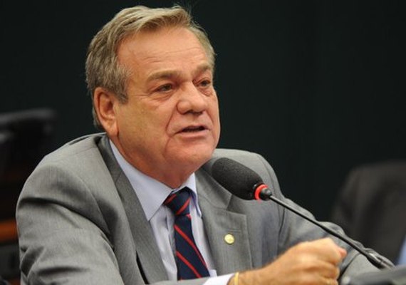 Governo autoriza compra de sementes para agricultores, confirma Ronaldo Lessa