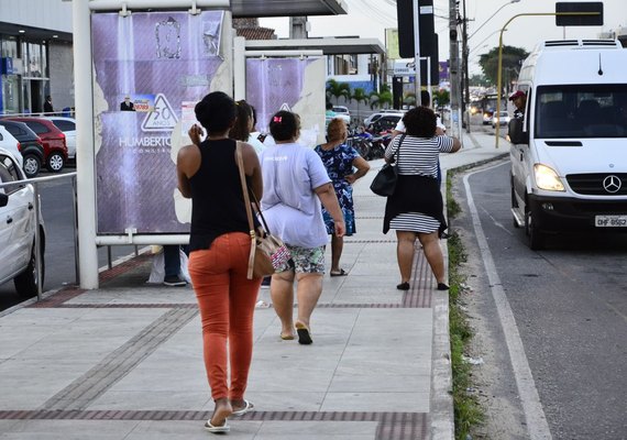 Mulheres ainda desconhecem e não utilizam Lei da Parada Segura em Maceió