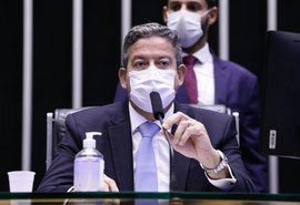 Lira conduzirá prisão de deputado seguindo a Constituição