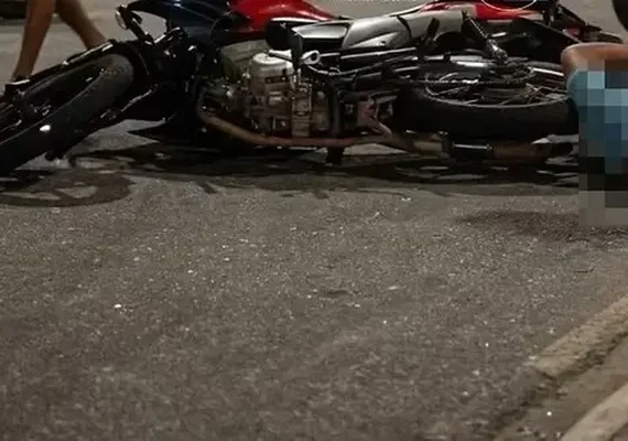 Motociclista fica ferido após bater em cachorro em avenida de Delmiro Gouveia