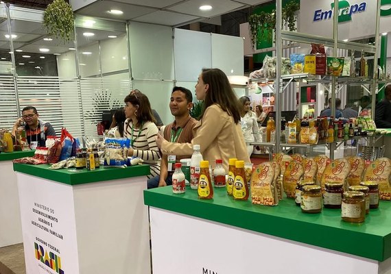 Cooperativas da Unicafes/AL  participam da 1ª Feira Alagoana da Agricultura Familiar e Economia Solidária em Maceió