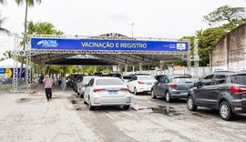 Maceió vacina profissionais da saúde a partir de 50 anos neste domingo (21)