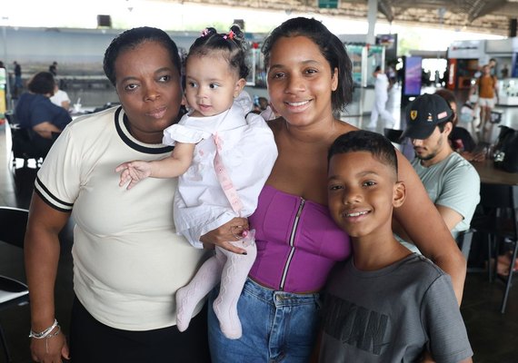 Mulheres veem no Natal a data para deixar a saudade e unir a família