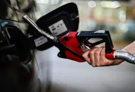 Dono de posto acusa distribuidores por “queda lenta” do preço gasolina em Alagoas