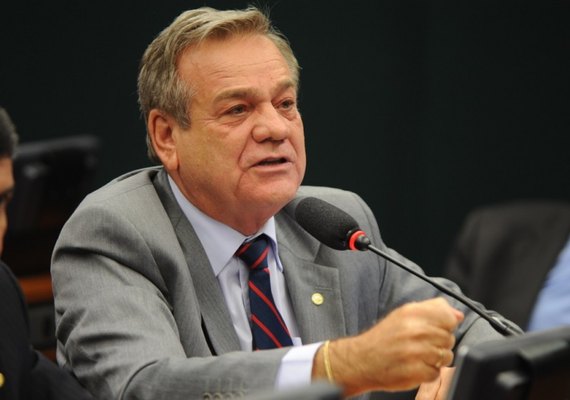 Ronaldo Lessa tem chances de ir para o segundo turno em Maceió