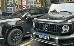 Carros de luxo de Deolane Bezerra