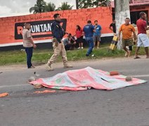 Mulher morre após colisão entre moto e caminhão em Maceió