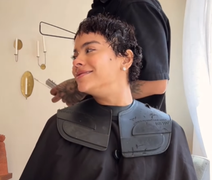 Bella Campos adota visual curto e fala sobre identidade e libertação em suas redes