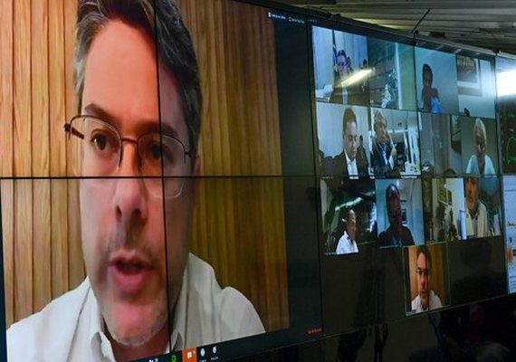 Projeto que cria a Lei das Fake News pode ser votado nesta terça