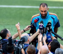 Jogadores da Espanha condenam falas racistas de ex-primeiro ministro contra a França