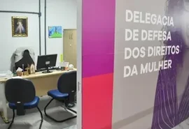 Homem é preso após arrastar menina de 12 anos para banheiro em Maceió