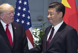 Trump anuncia viagem à China em 2026