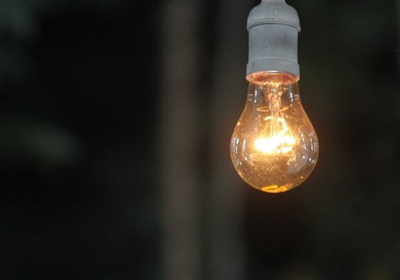 Governo abre consulta pública para leilão que eleva conta de luz