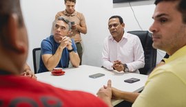 Rafael Brito se compromete a implementar piso salarial dos agentes comunitários e de saúde