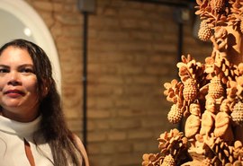 Exposição de Sil da Capela no Museu Théo Brandão