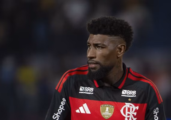 Emerson Royal rebate críticas da torcida após empate do Flamengo com São Paulo